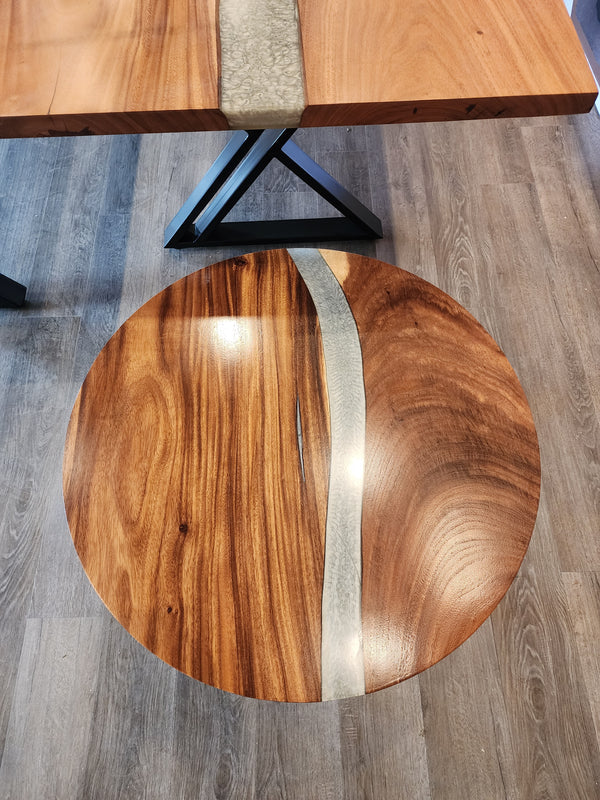 front view of a monkey pod epoxy coffee table set.