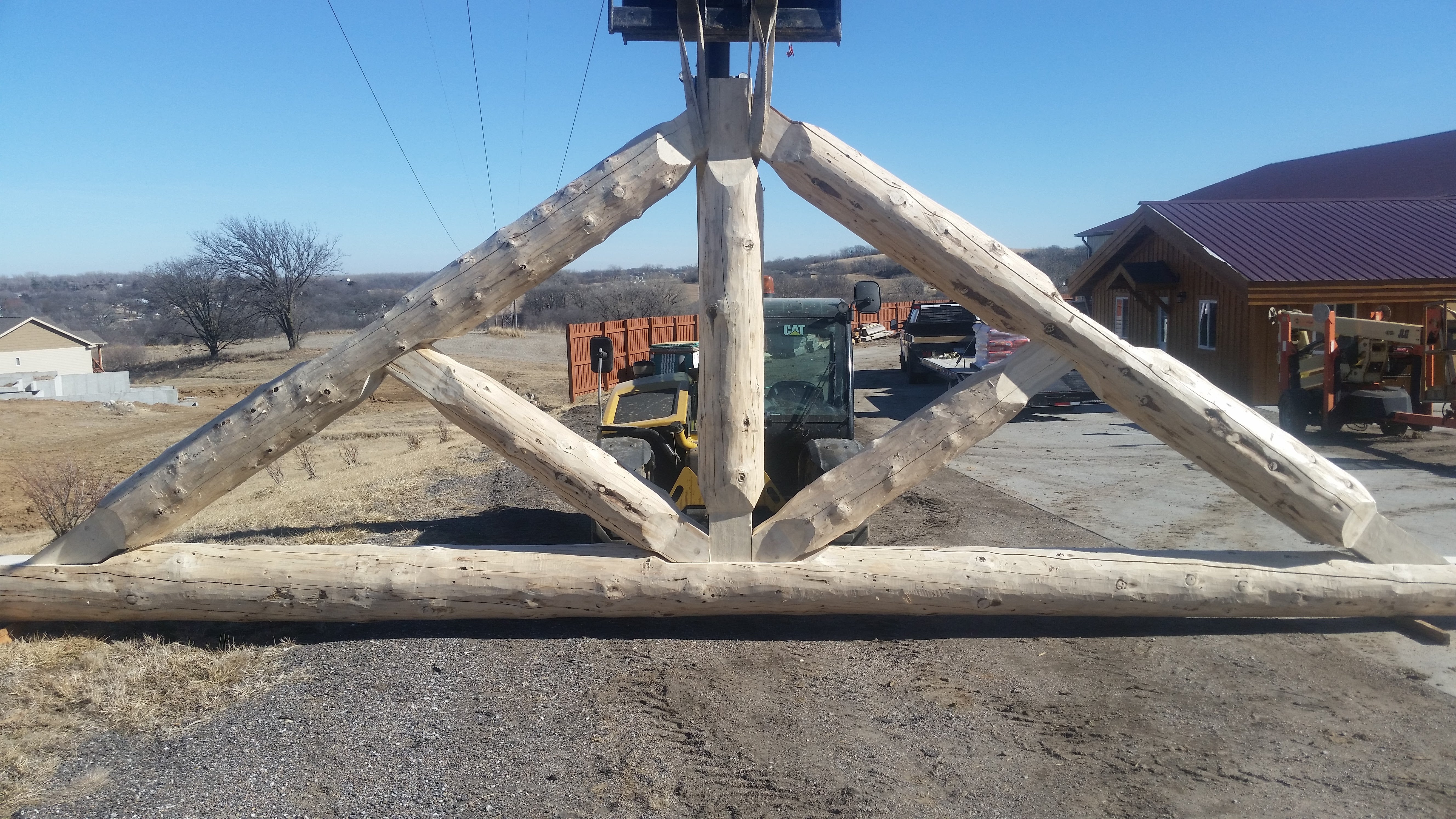 Round Log King Post Truss 4/12-8/12 Pitch