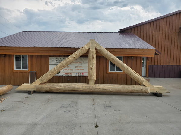 Round Log King Post Truss 9/12-12/12 Pitch
